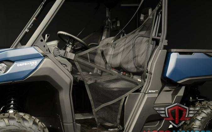 2025 Can-Am Defender XT HD10