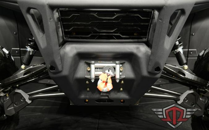 2025 Can-Am Defender XT HD10