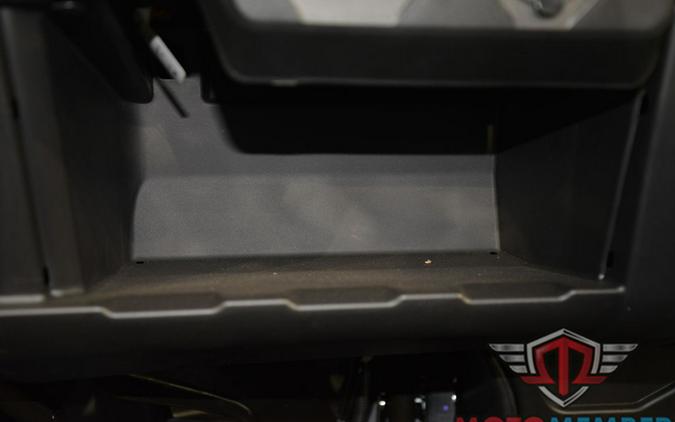 2025 Can-Am Defender XT HD10