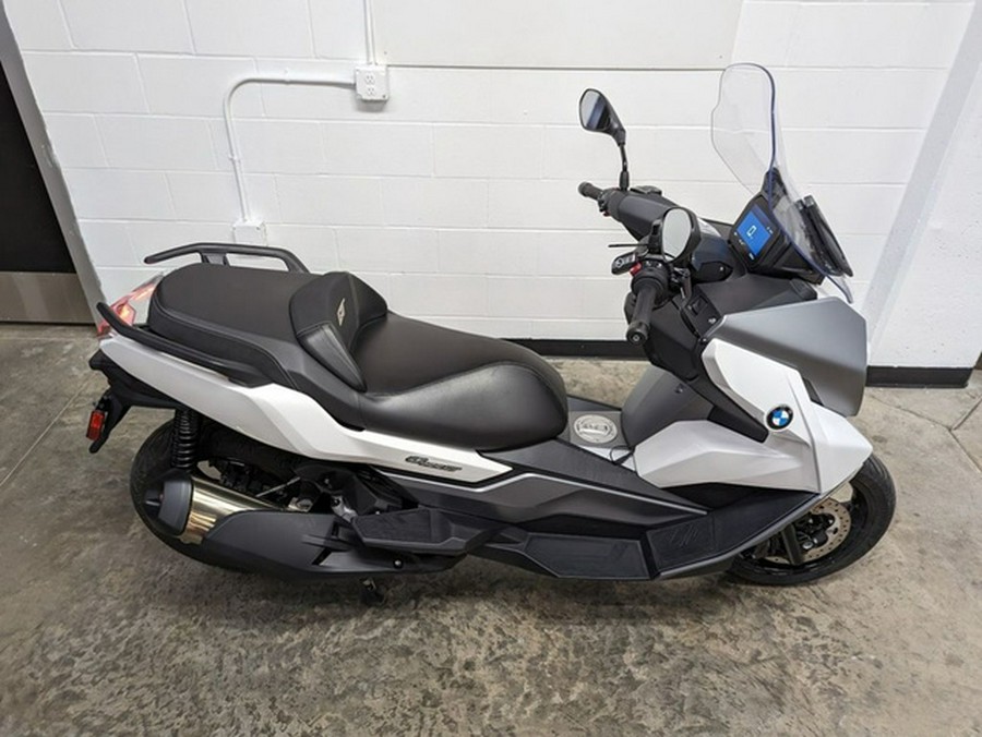 2024 BMW C 400 GT Alpine White