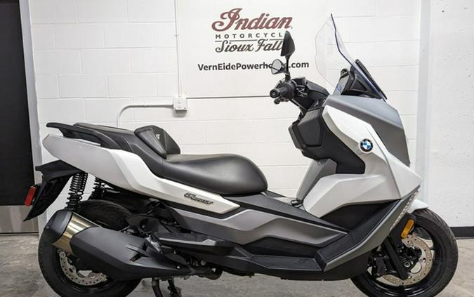 2024 BMW C 400 GT Alpine White