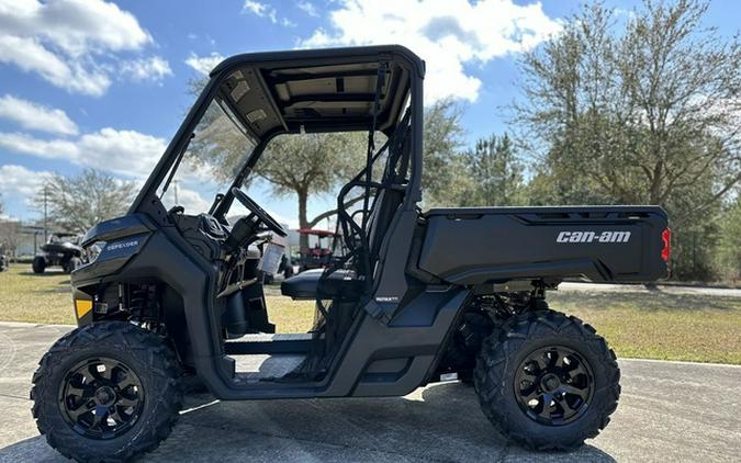 2024 Can-Am Defender DPS HD9 Timeless Black