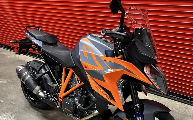 2024 KTM 1290 Super Duke GT