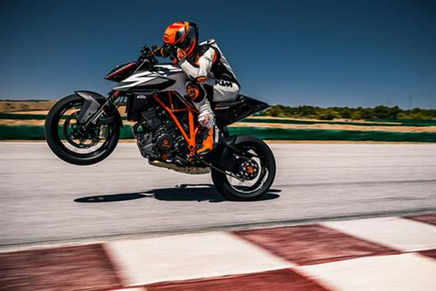 2019 KTM 1290 Super Duke R