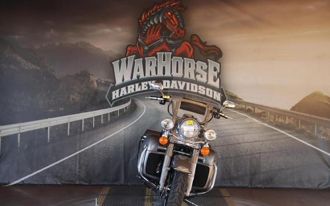 2017 Harley-Davidson® FLHR - Road King®