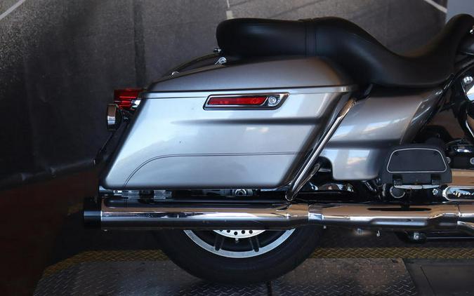 2017 Harley-Davidson® FLHR - Road King®