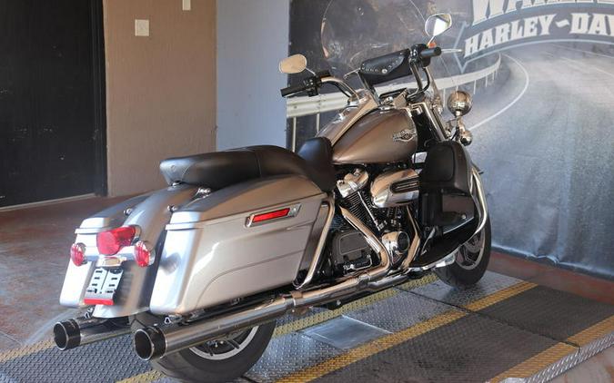 2017 Harley-Davidson® FLHR - Road King®