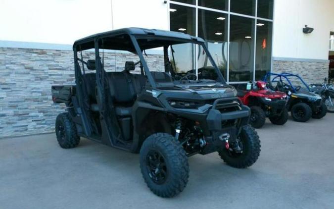 2026 Can-Am® Defender MAX XT HD11 With 10.25 in.display