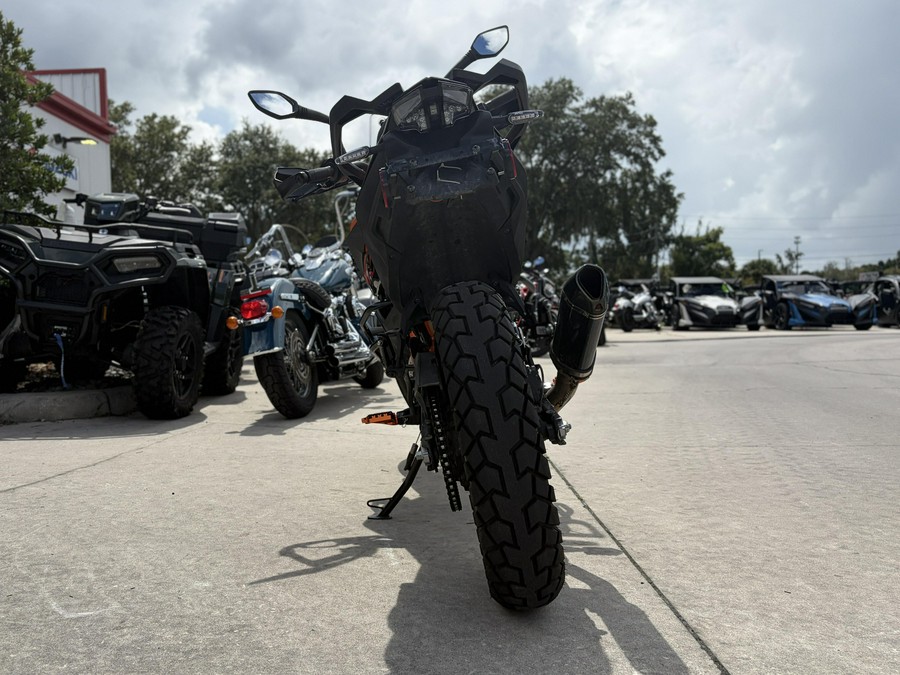 2026 KTM 390 SMC R