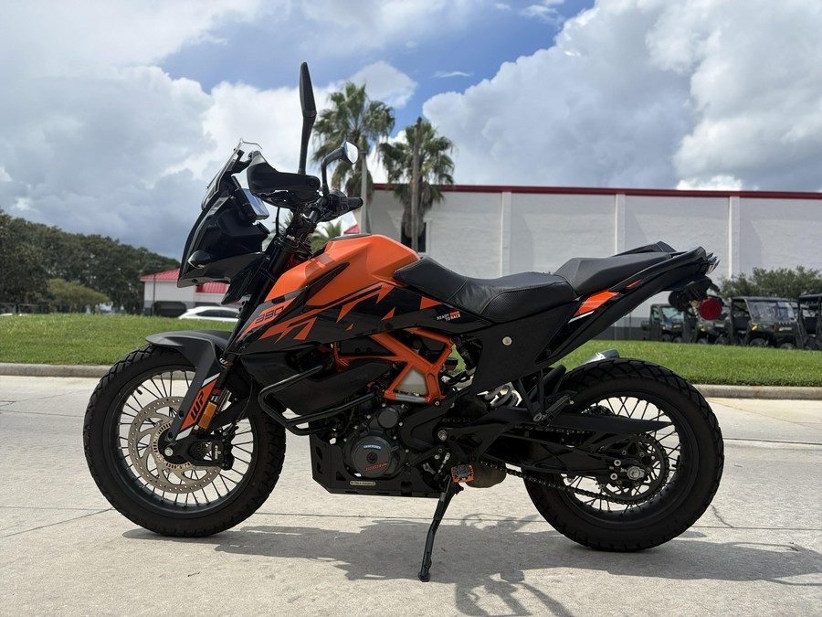 2026 KTM 390 SMC R