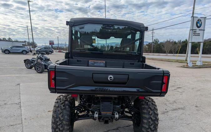 2026 Can-Am® Defender MAX XT CAB HD11 With 10.25 in.display