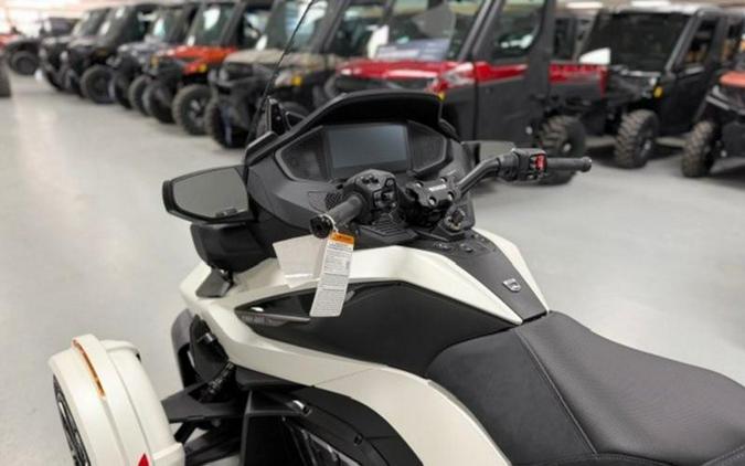 2026 Can-Am® Spyder RT Sea-to-Sky