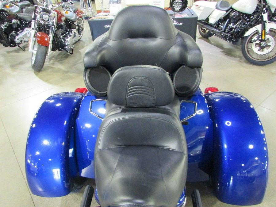 2017 Harley-Davidson® FLHTCUTG - Tri Glide® Ultra