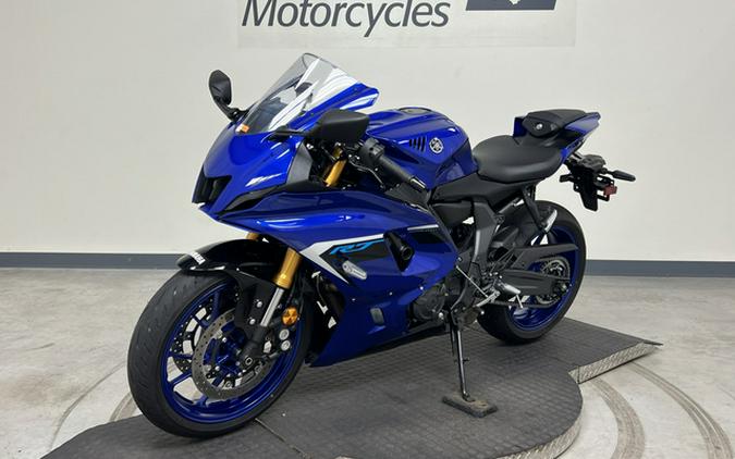 2025 Yamaha YZF R7