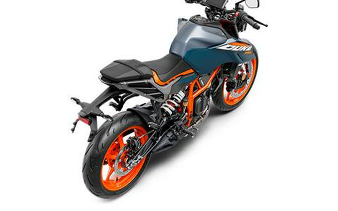 2025 KTM 390 Duke