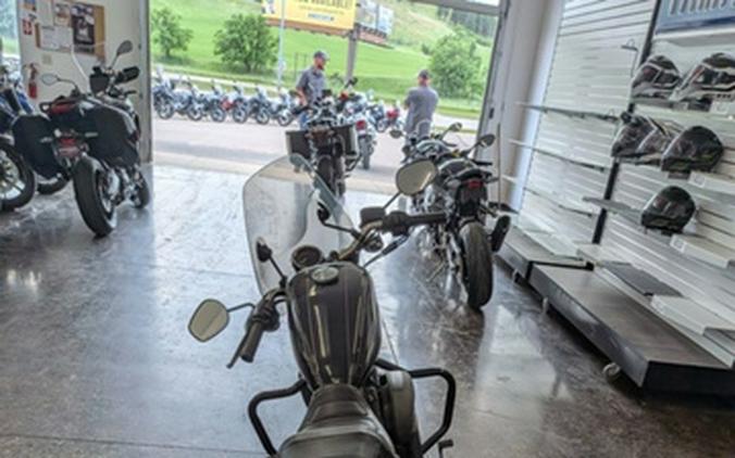 2016 Harley-Davidson XL1200CX - Roadster