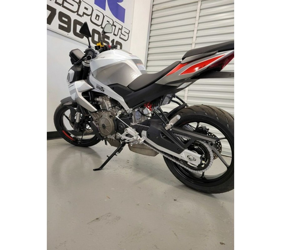 2026 Aprilia Tuono 457