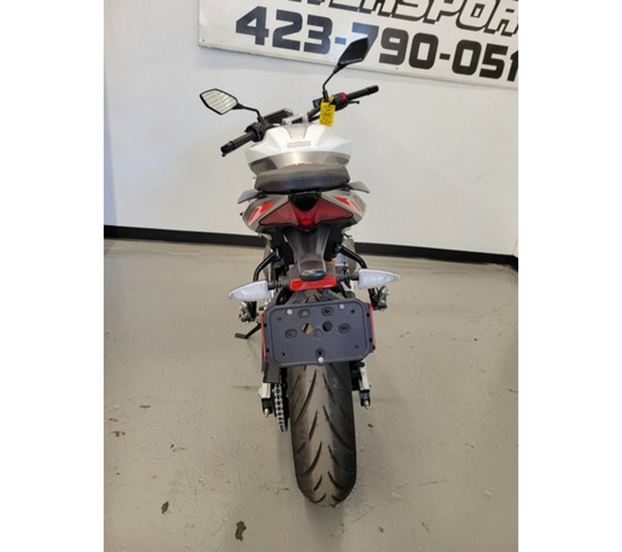 2026 Aprilia Tuono 457