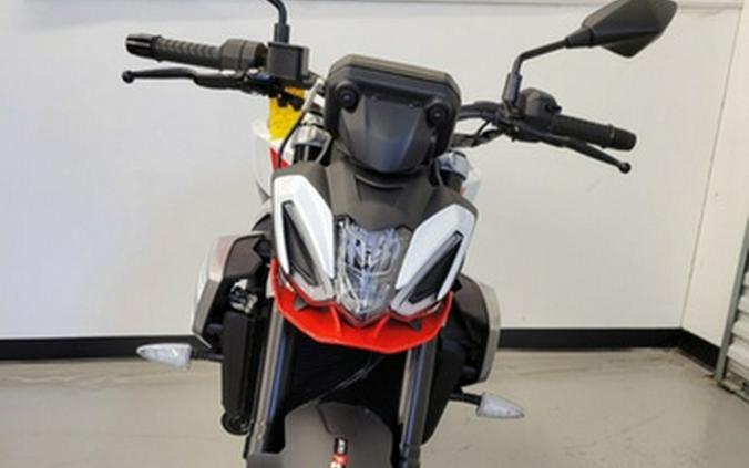 2026 Aprilia Tuono 457