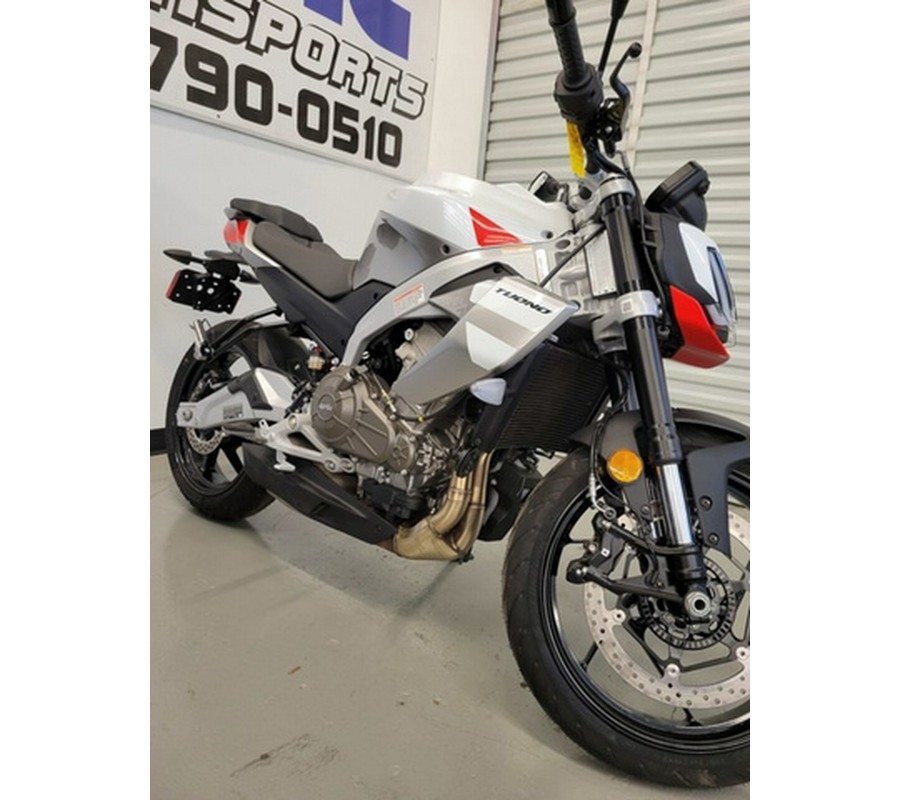 2026 Aprilia Tuono 457