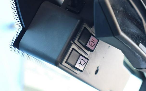 2025 Yamaha Wolverine RMAX4 1000 XT-R