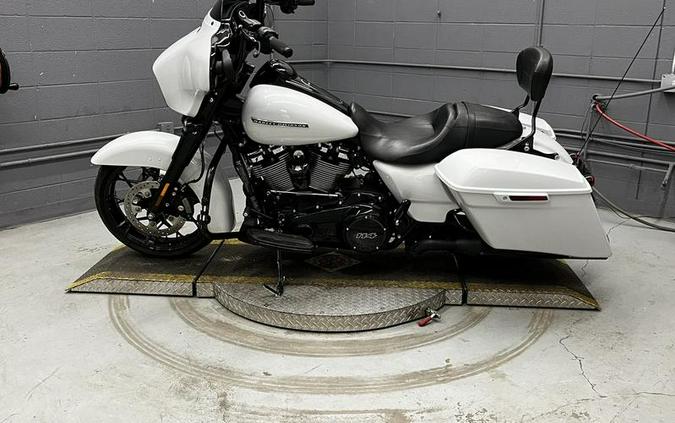 2020 Harley-Davidson® FLHXS - Street Glide® Special