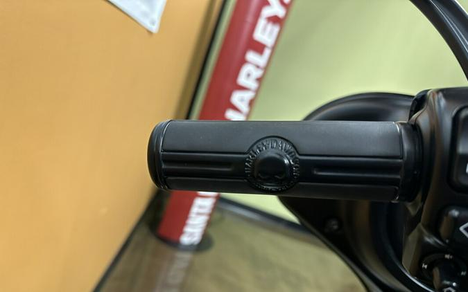 FLHX 2018 Street Glide®