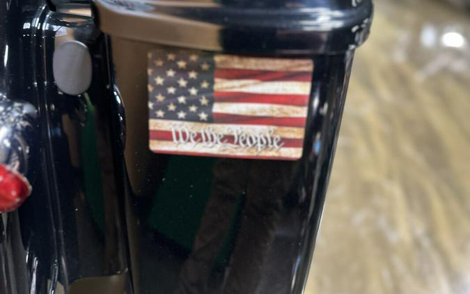 FLHX 2018 Street Glide®