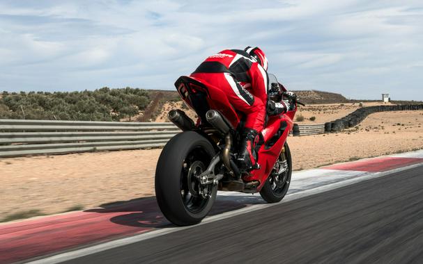 2026 Ducati Panigale V2 Ducati Red