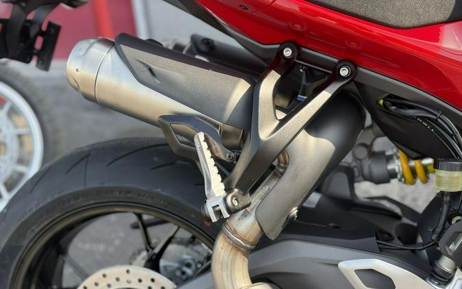 2026 Ducati Panigale V2 Ducati Red