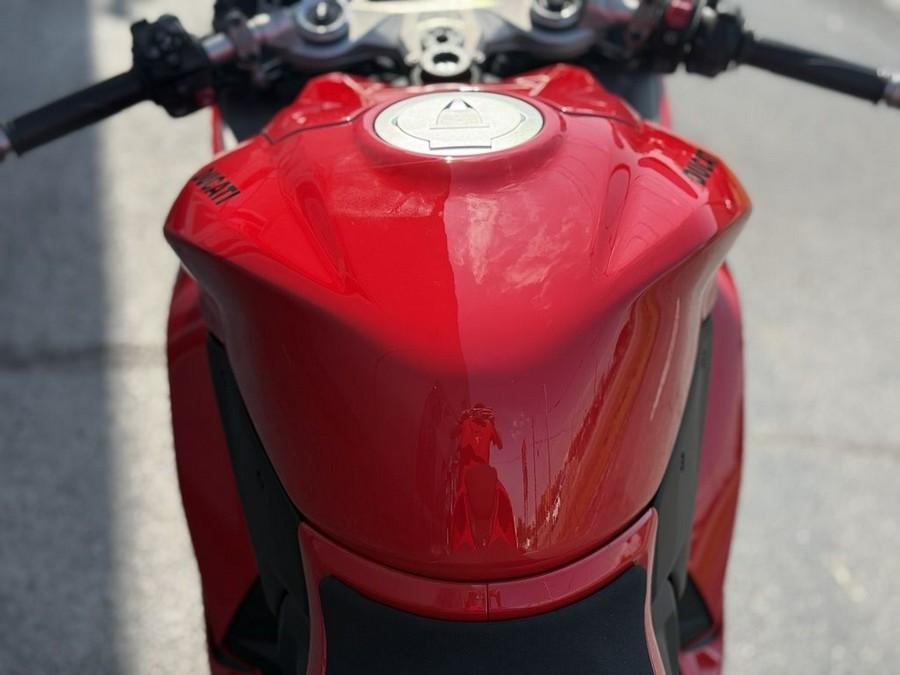 2026 Ducati Panigale V2 Ducati Red