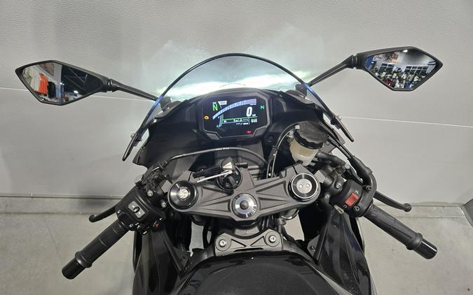 2026 Kawasaki Ninja® ZX™-6R