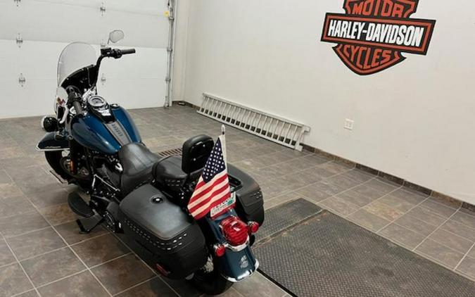 2020 Harley-Davidson® FLHCS - Heritage Classic 114