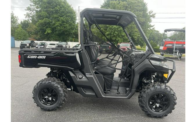 2024 Can-Am Defender XT HD10