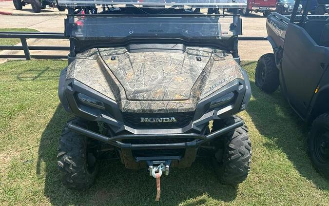 2017 Honda® Pioneer 1000-5 Deluxe