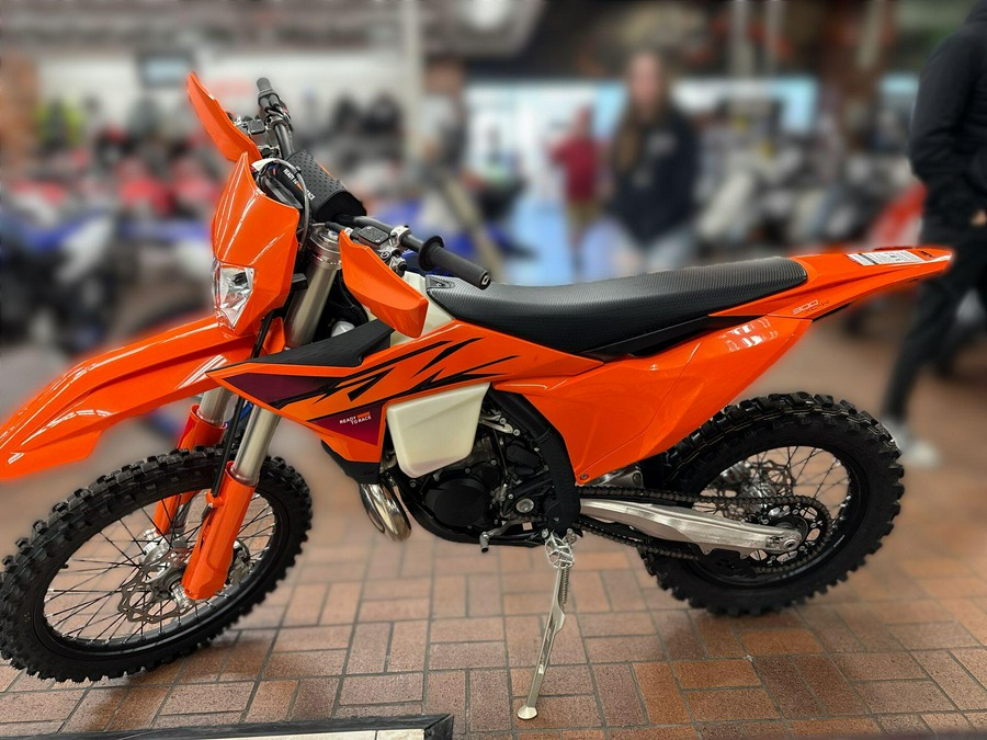 2026 KTM 300 XC-W