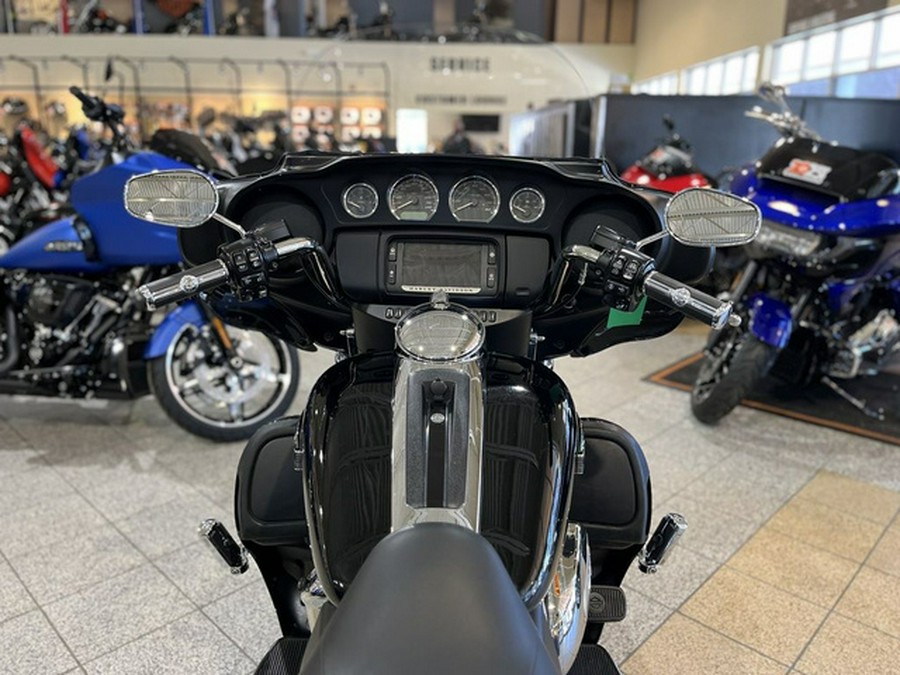 2018 Harley-Davidson Trike FLHTCUTG - Tri Glide Ultra