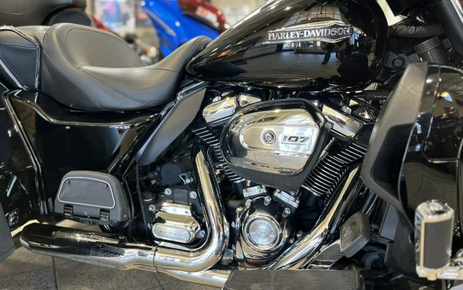2018 Harley-Davidson Trike FLHTCUTG - Tri Glide Ultra