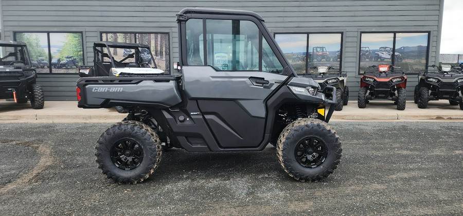 2024 Can-Am Defender Limited HD10