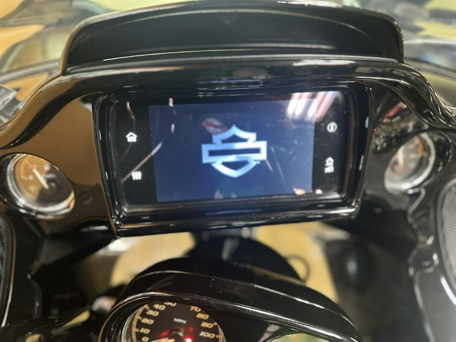 FLTRXS 2018 Road Glide® Special