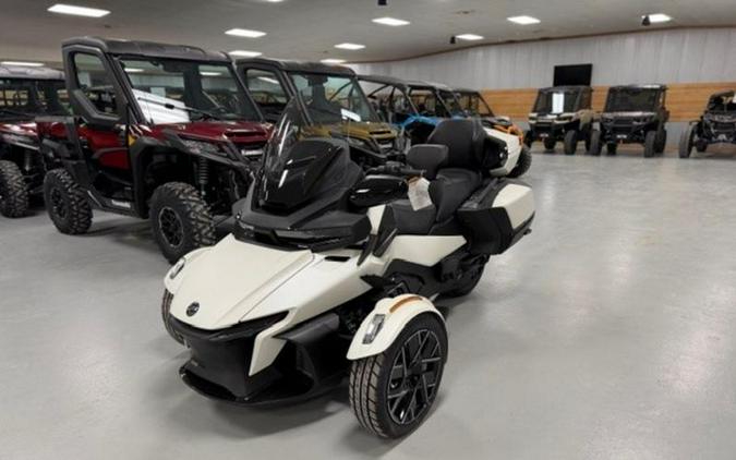 2026 Can-Am® Spyder RT Sea-to-Sky