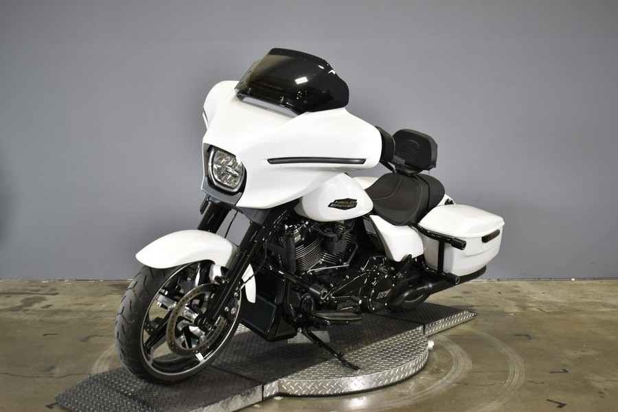 2024 Harley-Davidson Street Glide FLHX