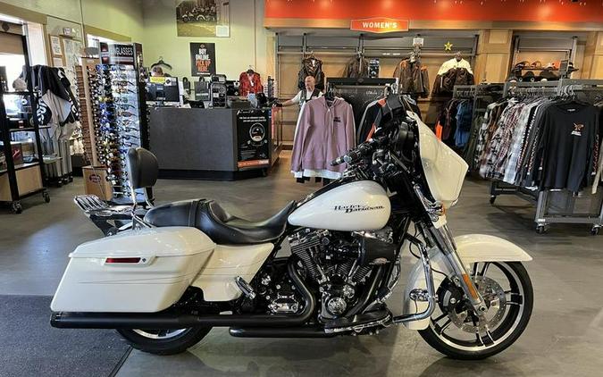 2015 Harley-Davidson® FLHXS - Street Glide® Special