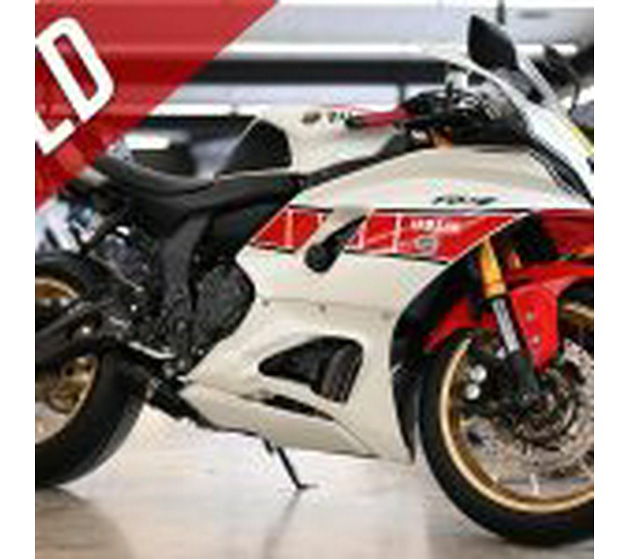 2022 Yamaha R7 60th Anniversary GP