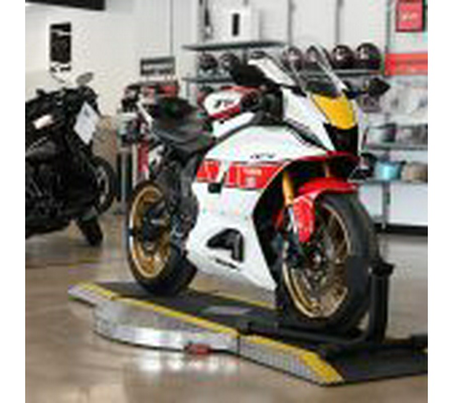 2022 Yamaha R7 60th Anniversary GP