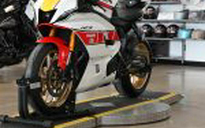 2022 Yamaha R7 60th Anniversary GP