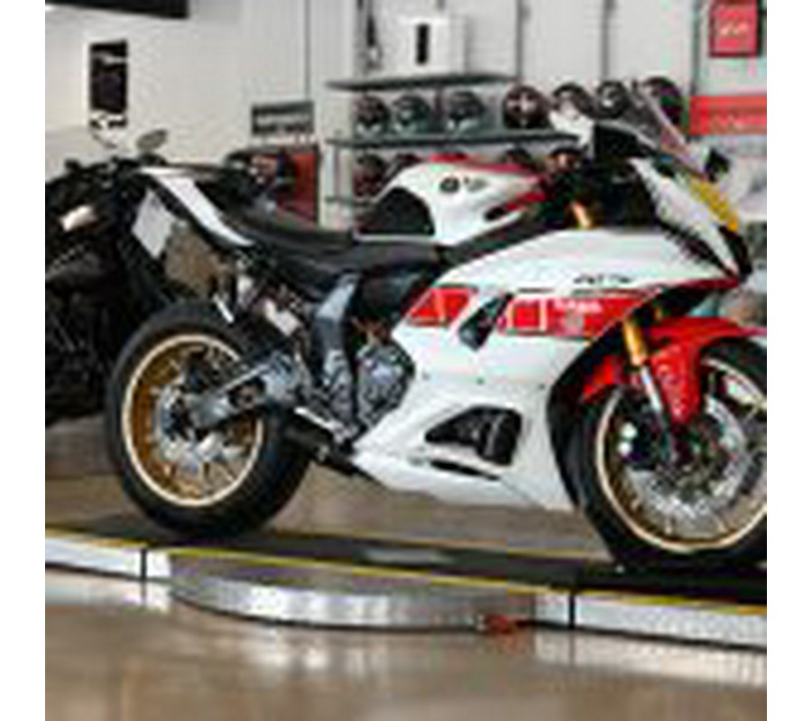 2022 Yamaha R7 60th Anniversary GP