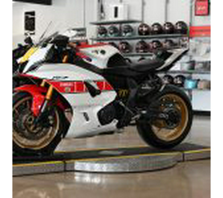 2022 Yamaha R7 60th Anniversary GP