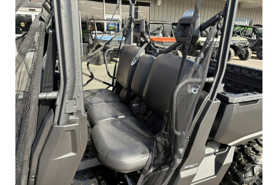 2026 Can-Am Defender Max HD7