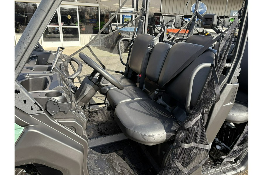 2026 Can-Am Defender Max HD7